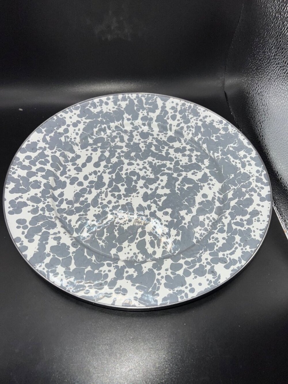 Golden Rabbit Sea Glass Swirl plates and gray platter Enamelware Set Outdoor - Picture 2 of 12
